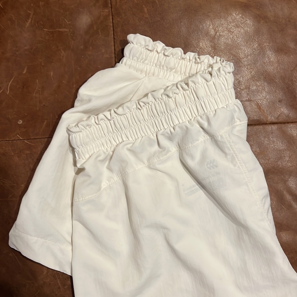 All In Motion Shorts - Picture 2 of 3